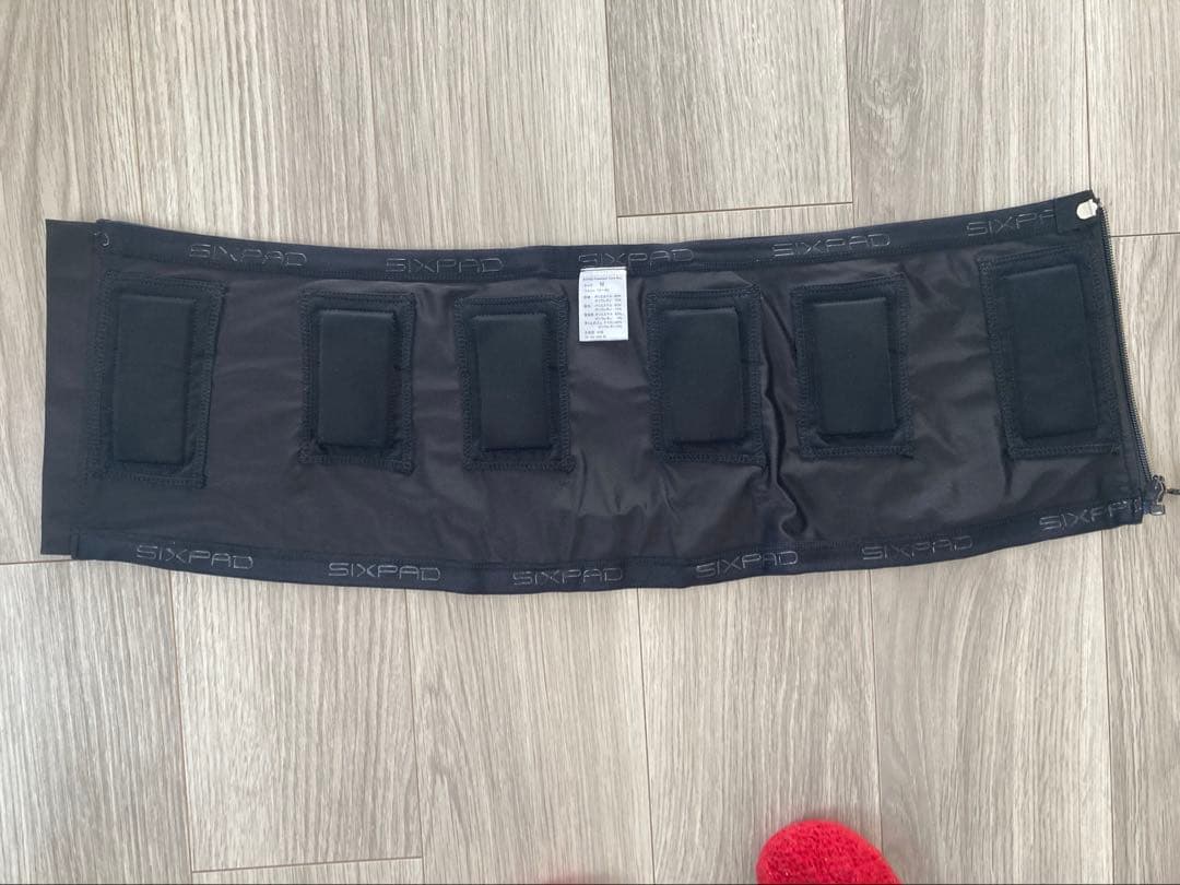 SIXPAD Power Suit ブラック　コントローラーつき　M
