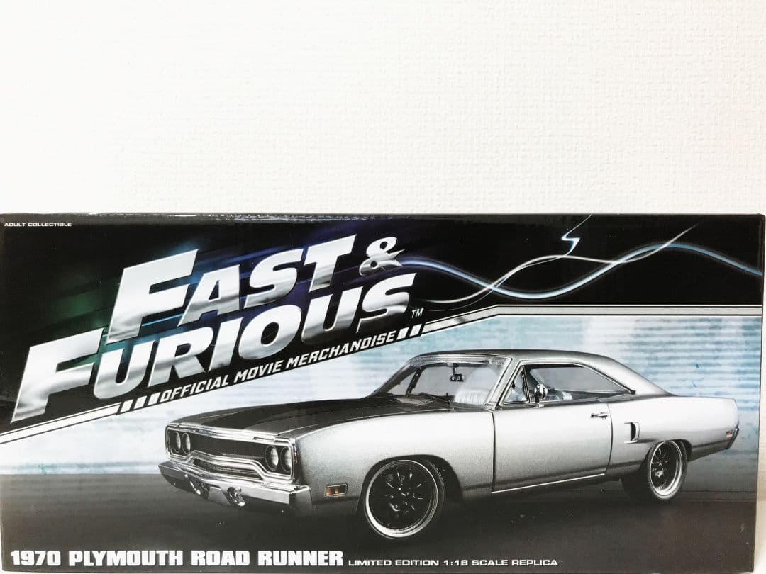GMP/'70 Plymouthプリムス RoadRunner 1/18 レア！