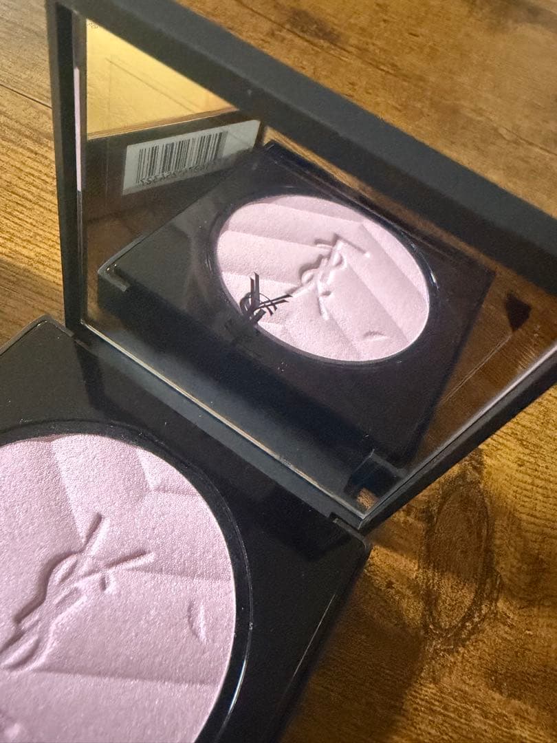 イブサンローラン ハイパールミナイザー69ラベンダーラスト ハイライト