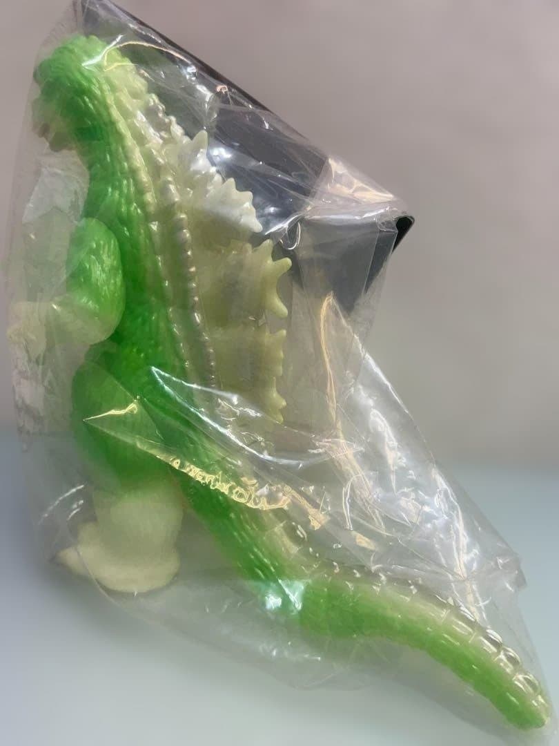 モスゴジ　蓄光　グリーン塗装版　ギガブレイン　スーフェス　特撮　東宝　ゴジラ