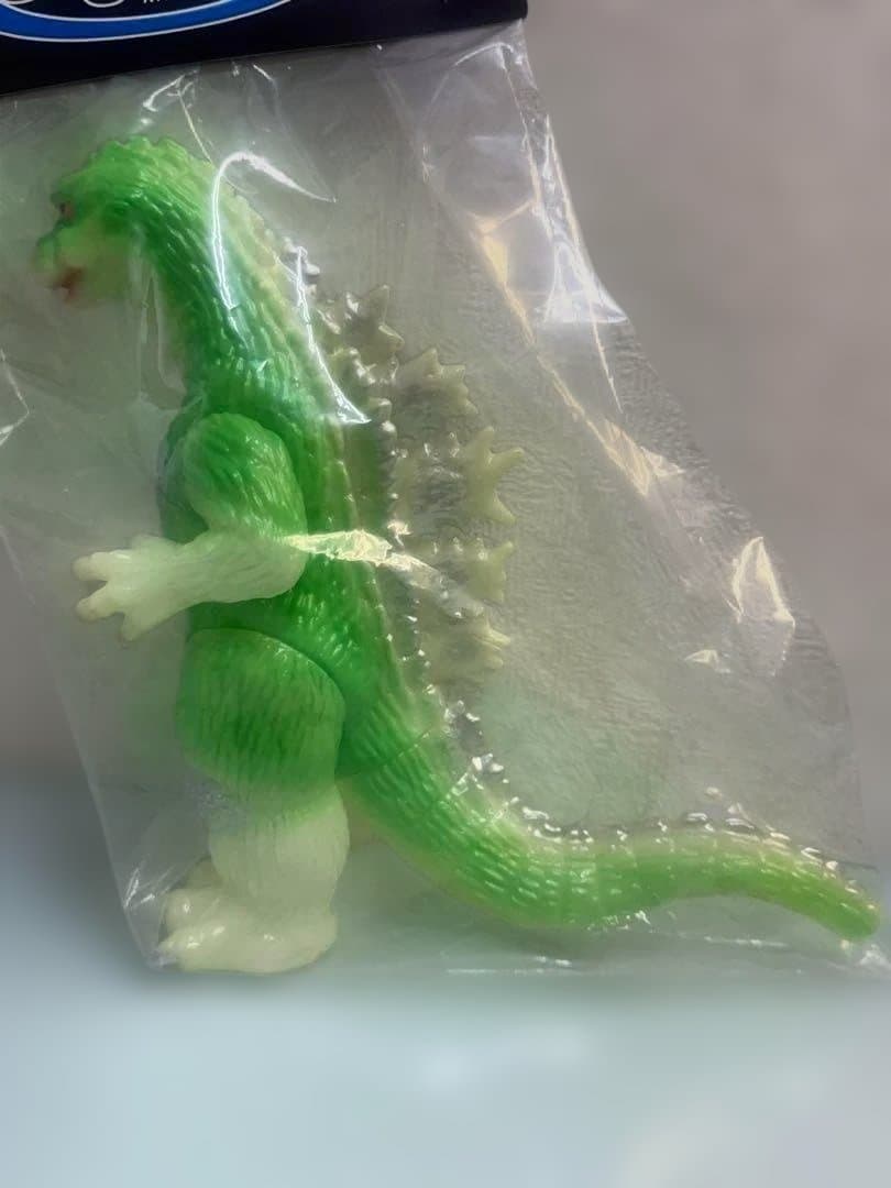 モスゴジ　蓄光　グリーン塗装版　ギガブレイン　スーフェス　特撮　東宝　ゴジラ