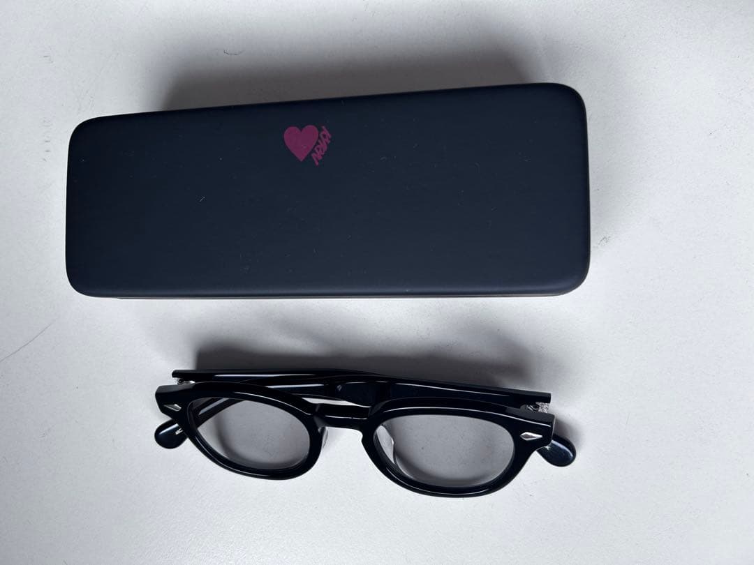 カオヨリナカミhigh gradeサングラス ケース付き