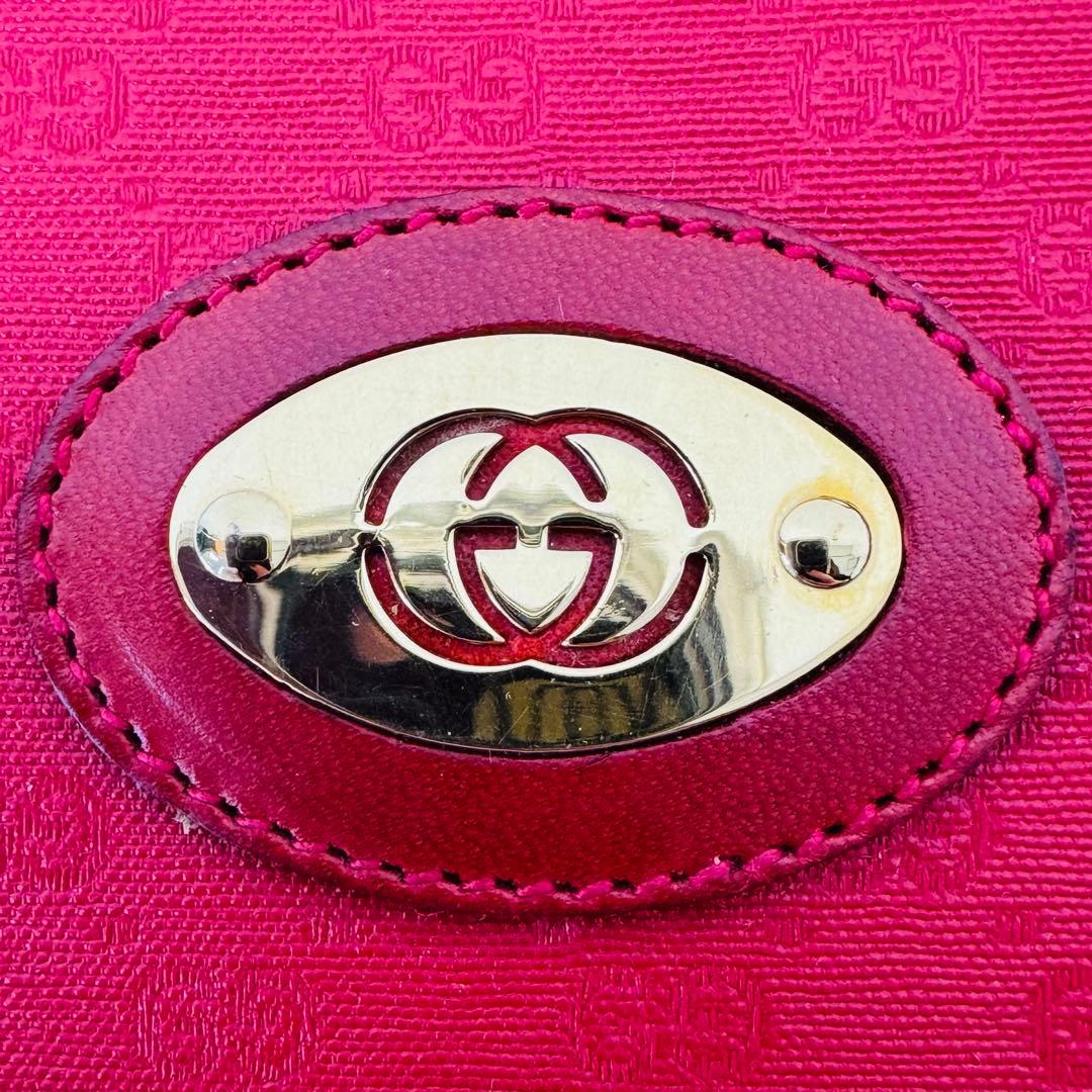 ✨GUCCI✨グッチ✨レッド✨ヴィンテージ✨ショルダーバッグ✨