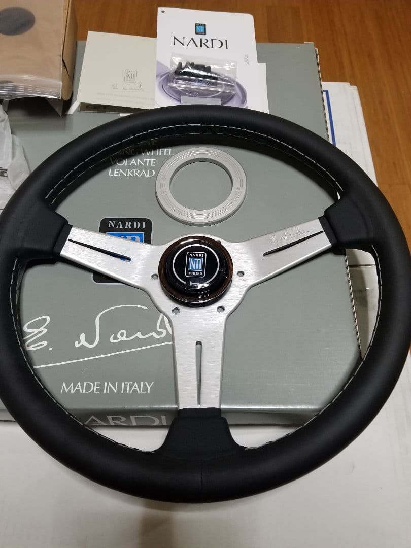 NARDI ステアリングホイール N342