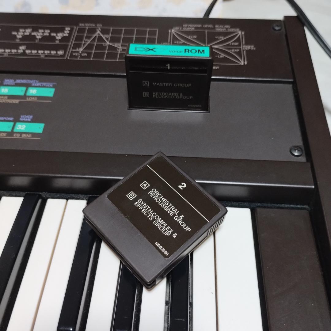 ヤマハ「 ROM 1 & 2 」DATA CARTRIDGE for DX7