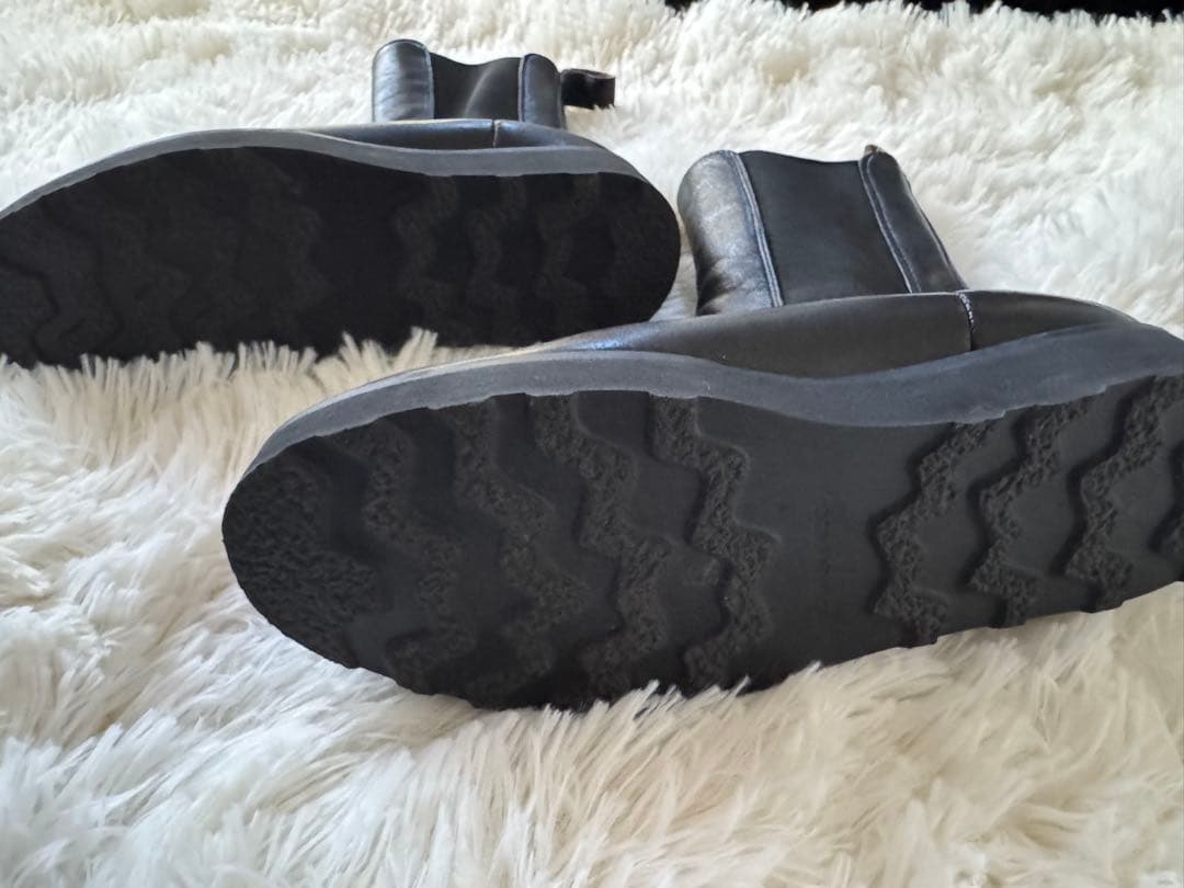 レザーサイドゴアブーツ ブラック