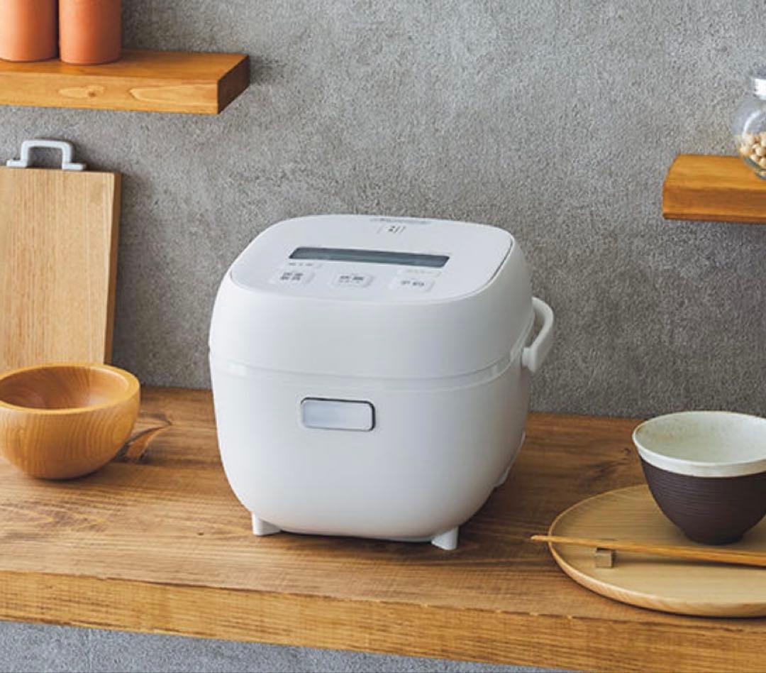 タイガー　マイコンジャー炊飯器　JBS-A055WM 3合炊き