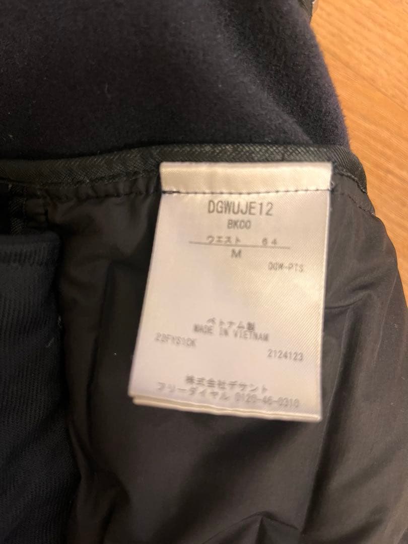 DESCENTE GOLF ダウン　スカート M ブラック