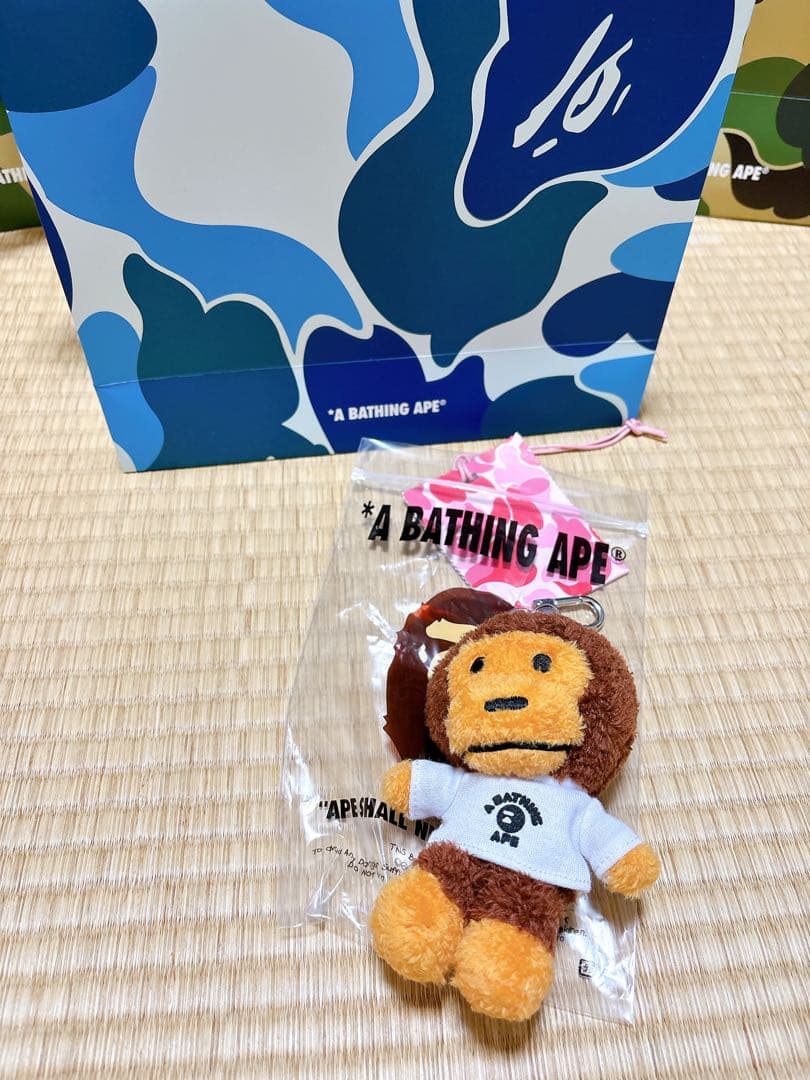 A BATHING APE キーホルダー ぬいぐるみ