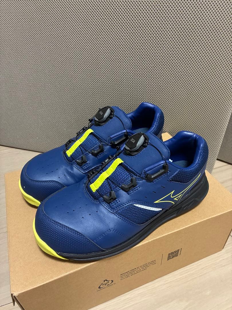 最終値下げMizuno BOA安全靴 ネイビー/イエロー
