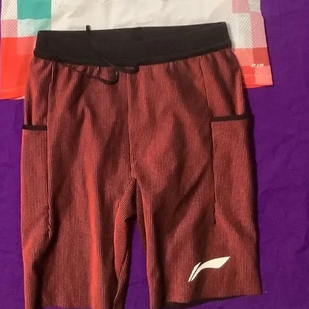 リーニン　タイツ