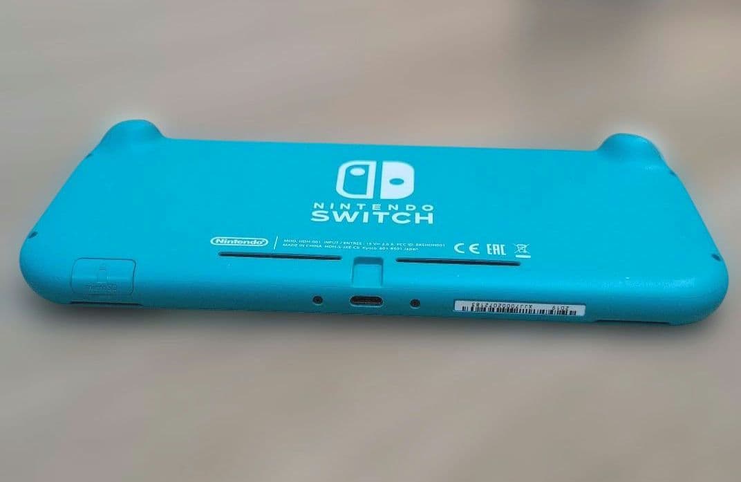 【動作品】Nintendo Switch Lite ターコイズ 本体 箱・充電器