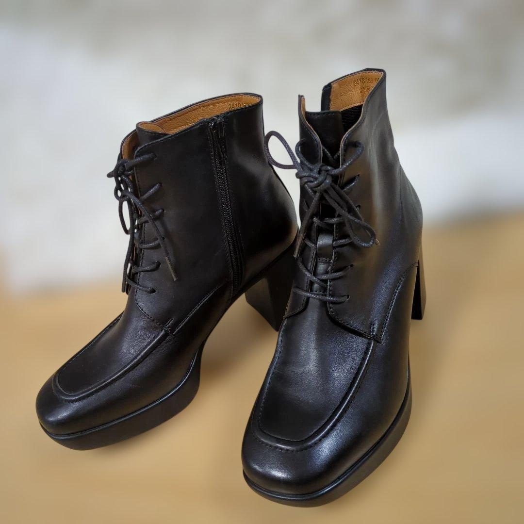 あしながおじさん　ブラックレザー編み上げブーツ　24cm　スクエアトゥ