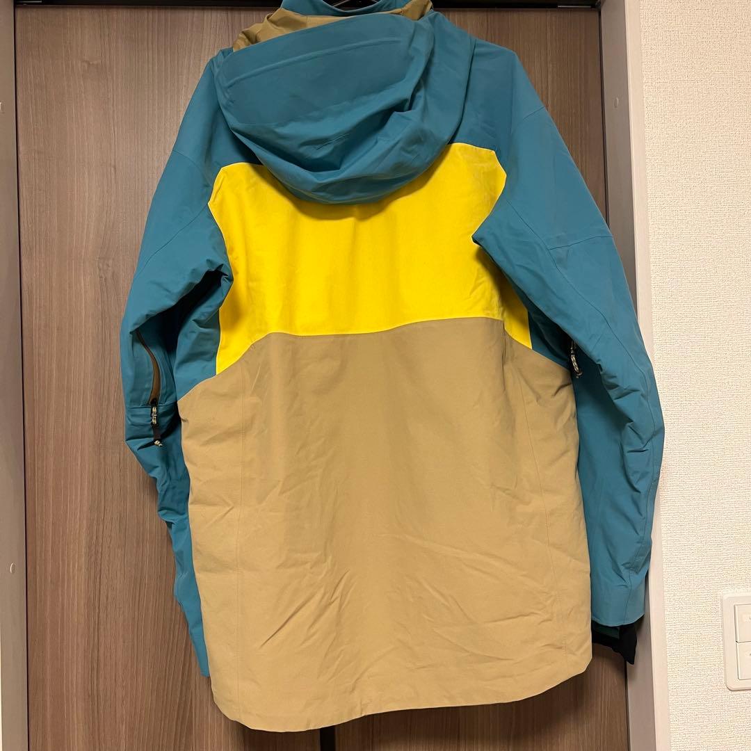 Burton [ak] GORE-TEX Swash Jacket S サイズ