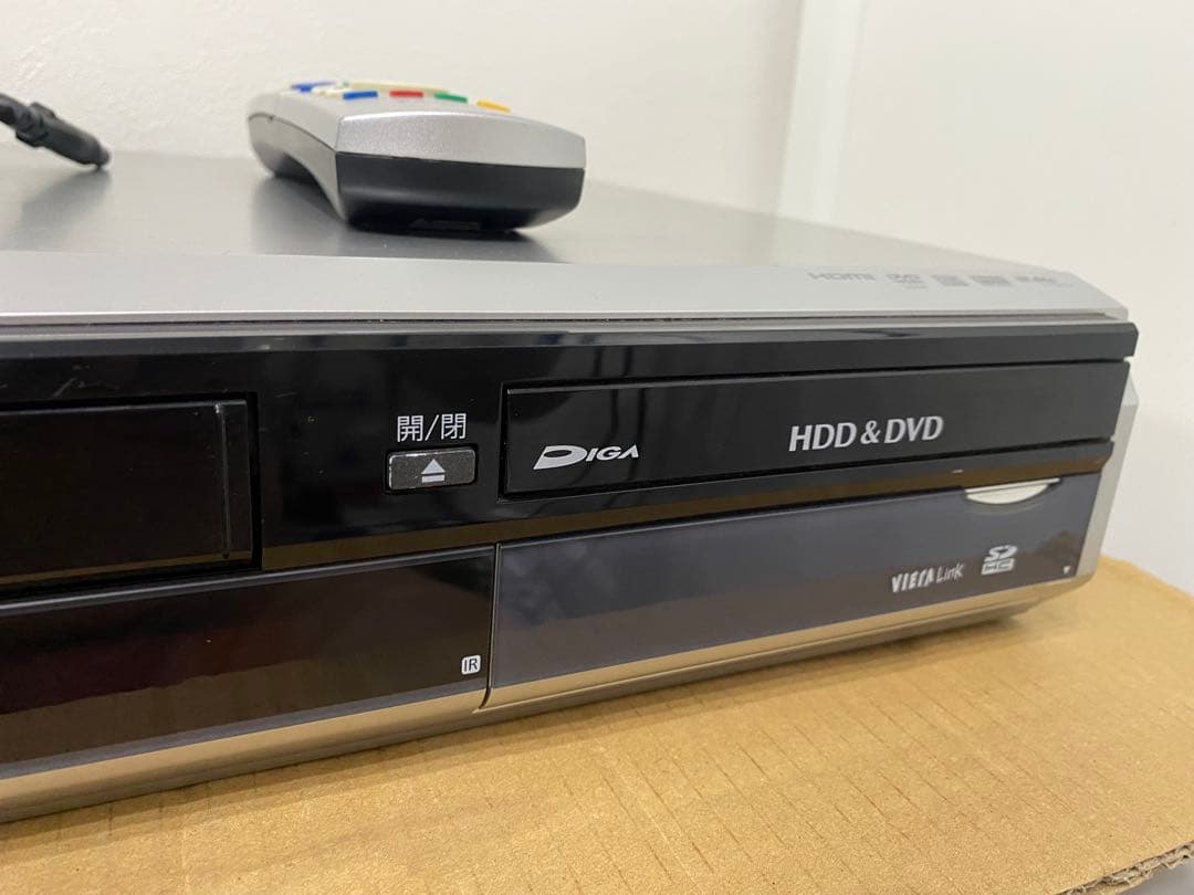 動作品Panasonic VHS一体型DVDレコーダー DMR-XP21V