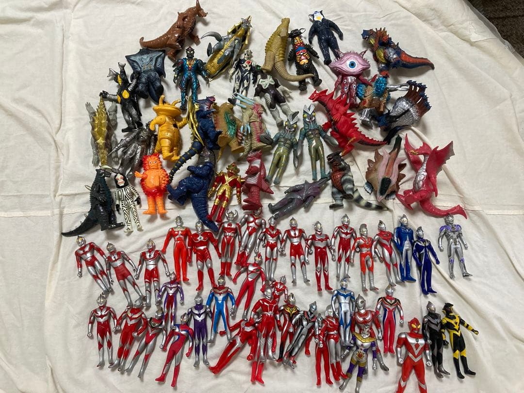 ウルトラマン フィギュア ソフビ 怪獣 まとめて
