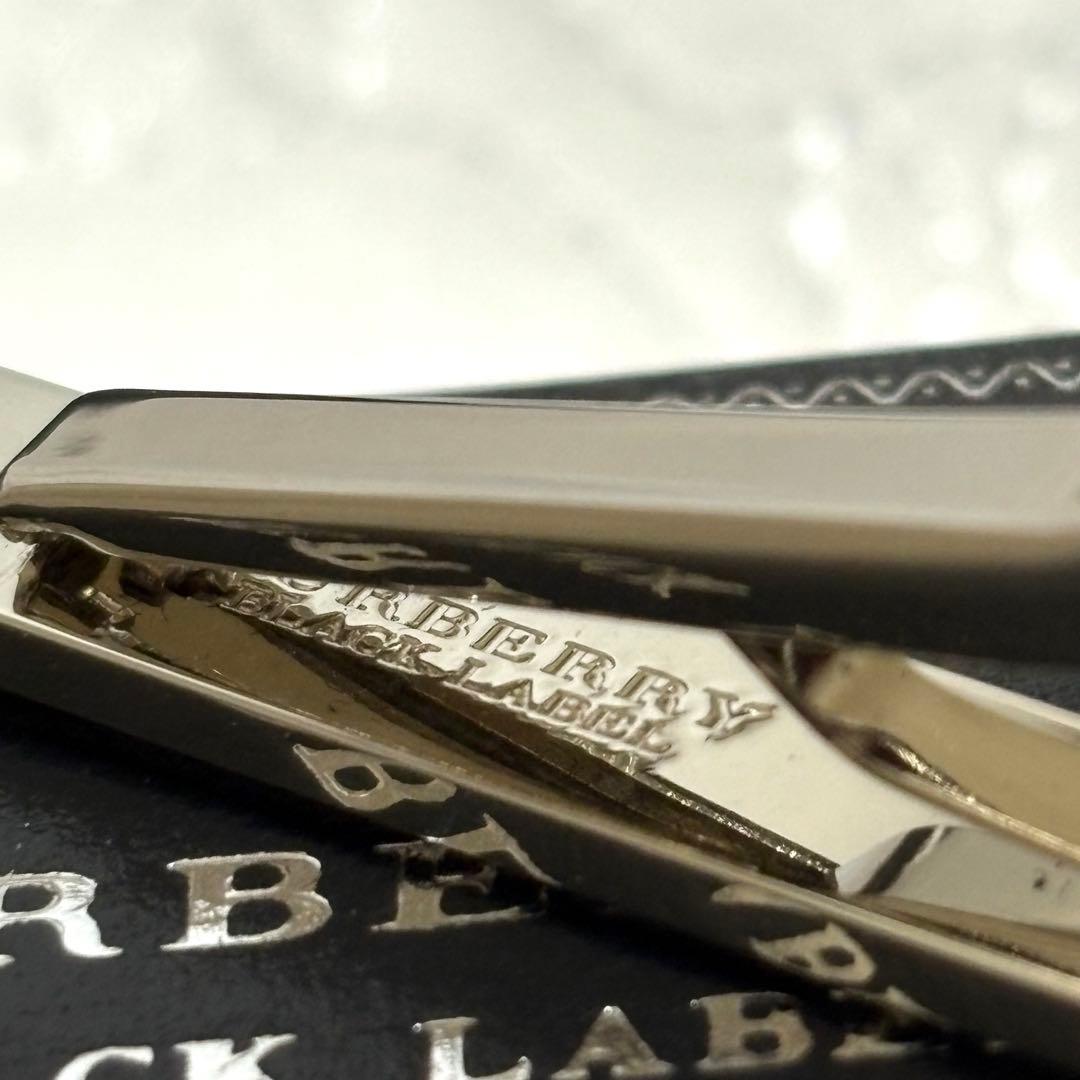 未使用級 バーバリーブラックレーベル ネクタイピン シルバー ノバチェック