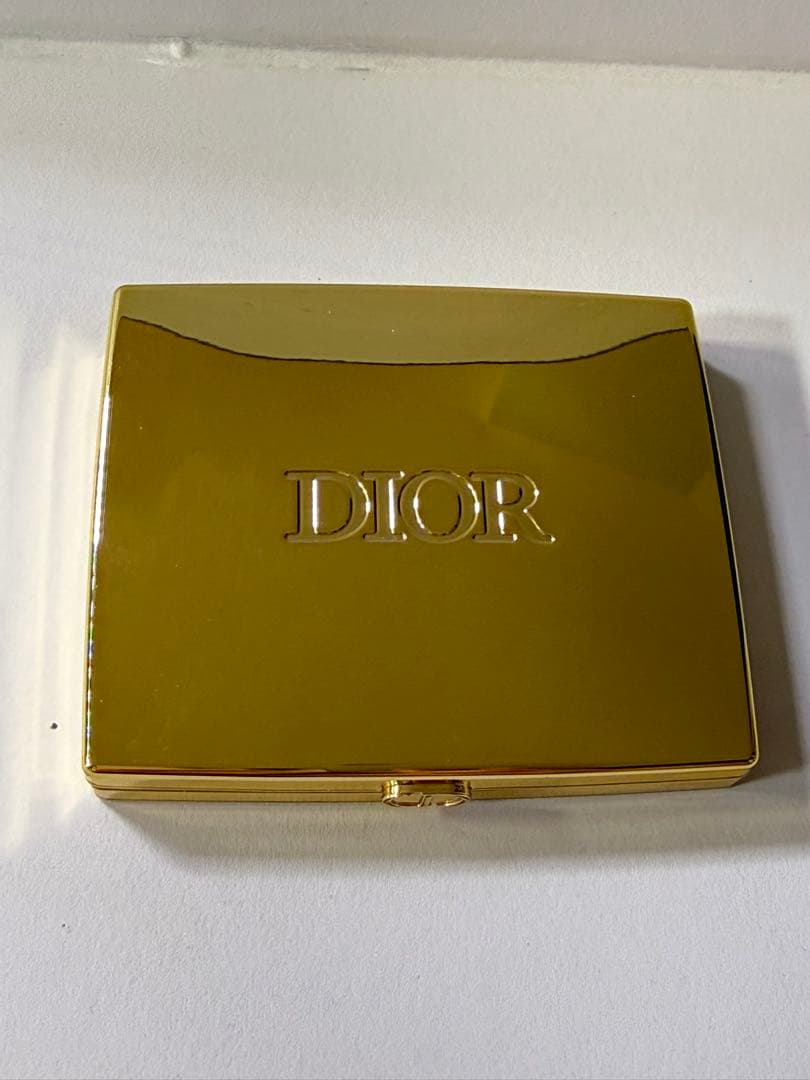 Dior サンク クルール 912 Plum Parade プラムパレード