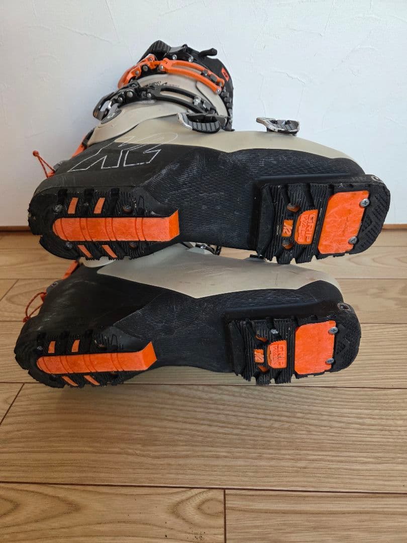 K2 マインドベンダー130 スキーブーツ