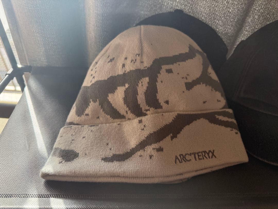 チ*パ様 アークテリクス　ビーニー