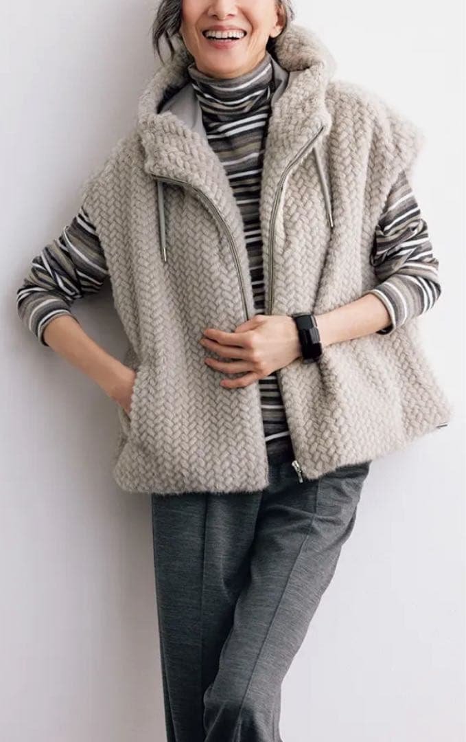 ダーマコレクション フェイクミンクファー フーデッドジレ サイズ1 未使用品