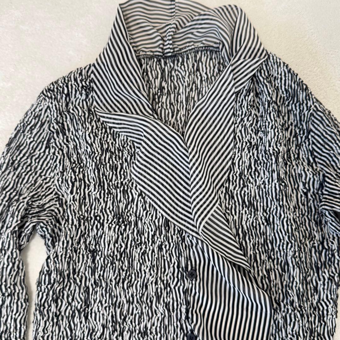 ISSEY MIYAKE プリーツ　ブラウス　変形　白　黒　長袖　Mサイズ