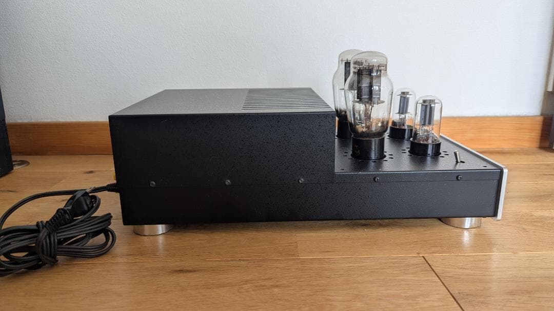 さっちゃん: ELEKIT TU-872 真空管アンプ