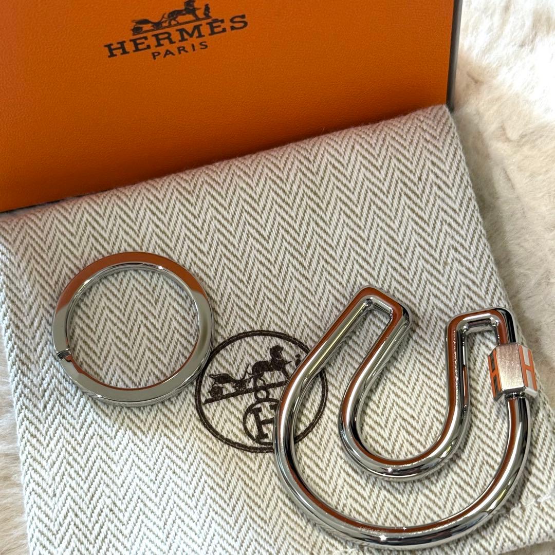 【新品】エルメス キーホルダー フェール•ア•シュヴァル オレンジ