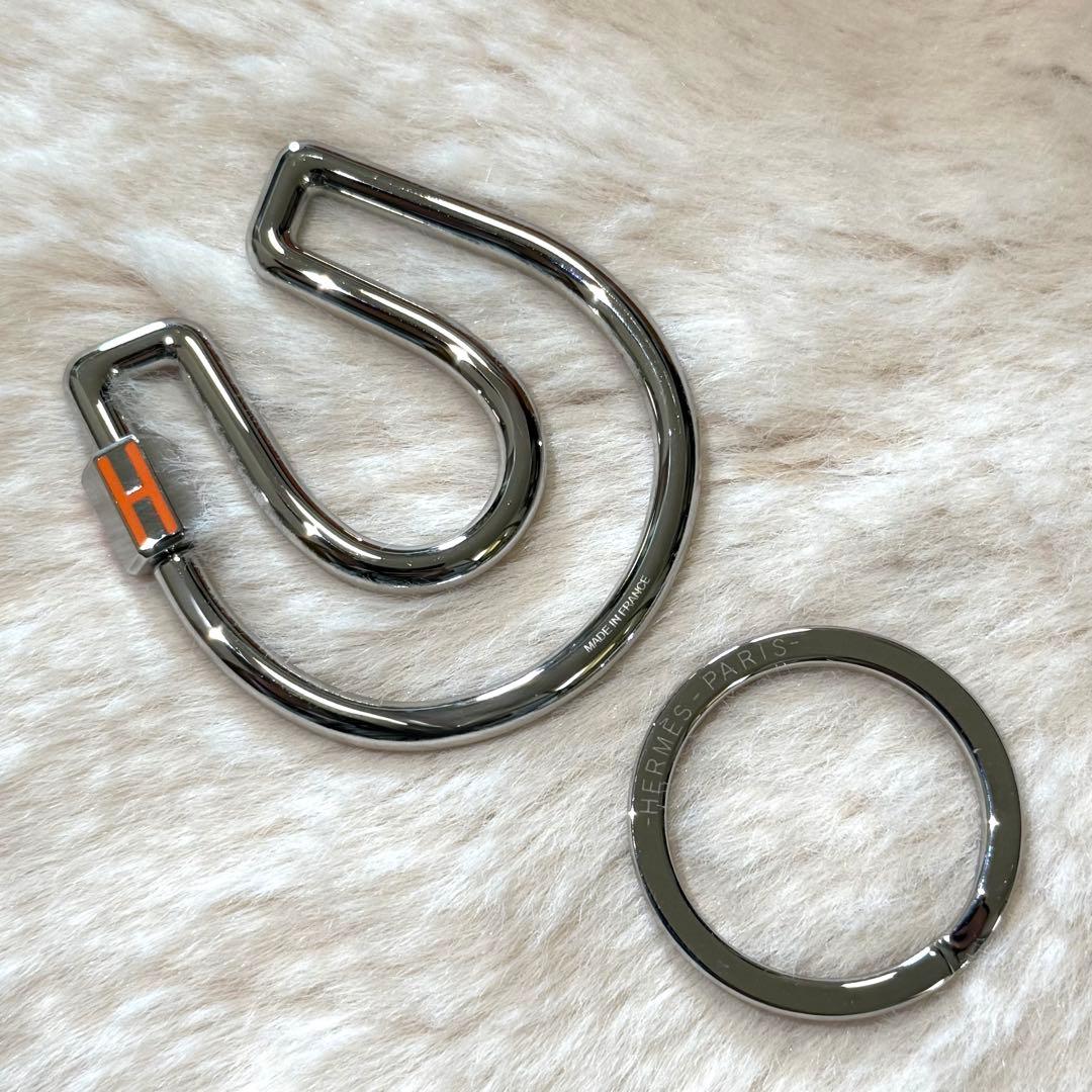 【新品】エルメス キーホルダー フェール•ア•シュヴァル オレンジ