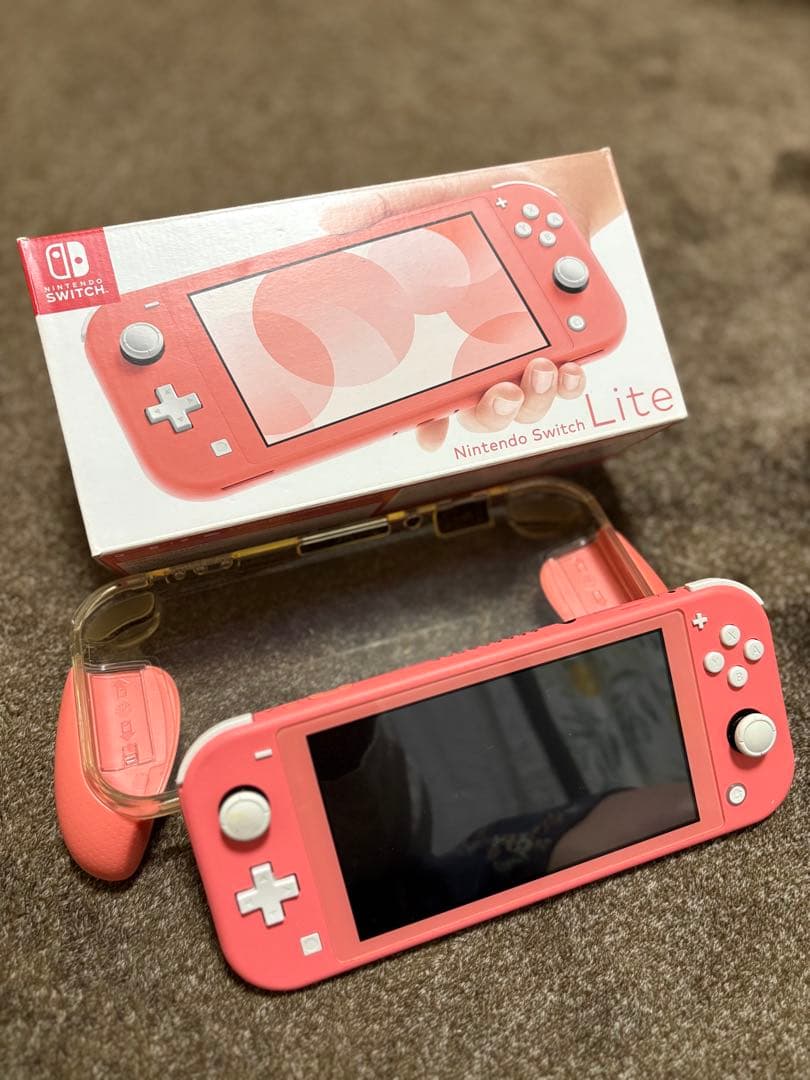 任天堂Switch light スイッチライト　本体