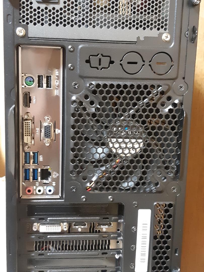 自作PC　RYZEN3 3300X・8GB・128GB・RX560・WIN11