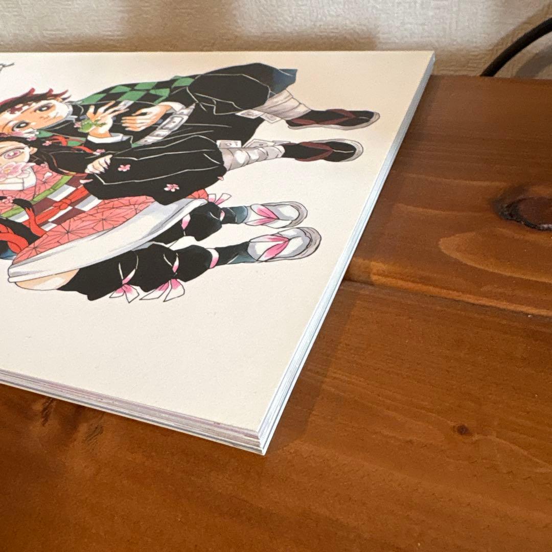 鬼滅の刃 吾峠呼世晴原画展　パンフレット 他　トランプ　アクスタ　ポストカード