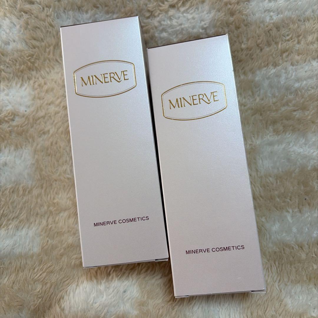 ミネルヴァ化粧品　2本セット