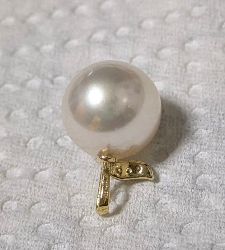 あこや真珠10.5mm K18 ダイヤモンド0.01ct ペンダントトップ　稀少