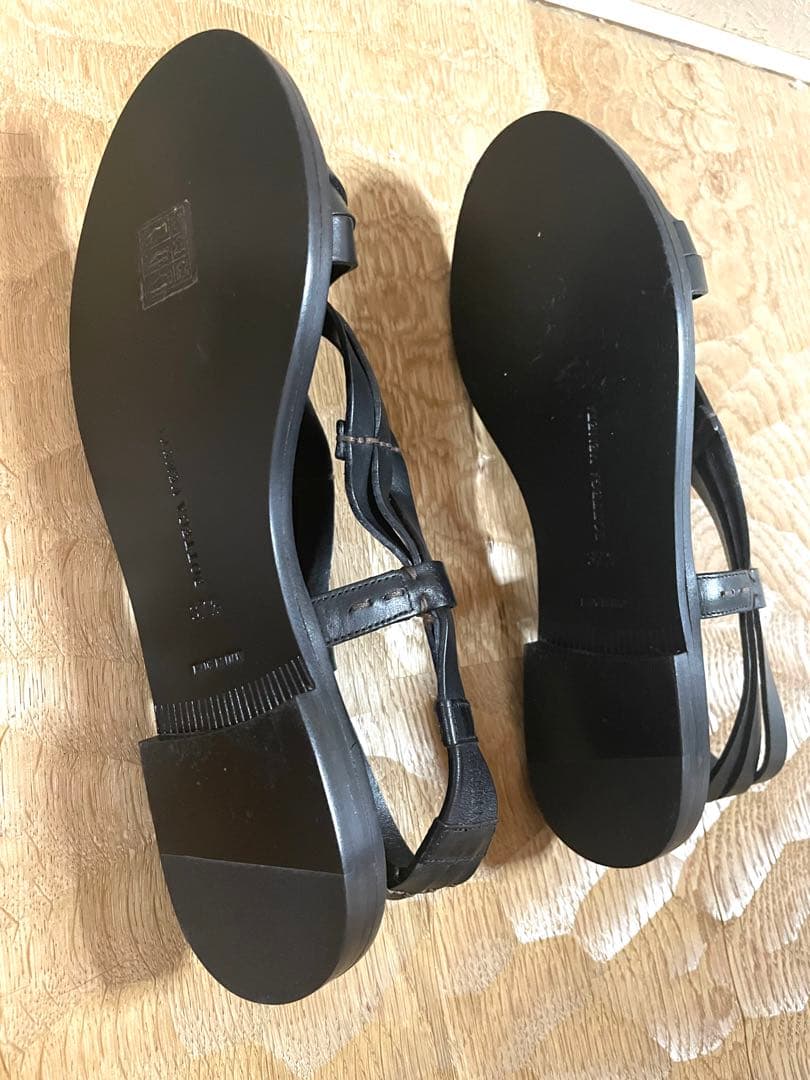 【新品】 BOTTEGA VENETA ボッテガヴェネタ サンダル 黒 24.5