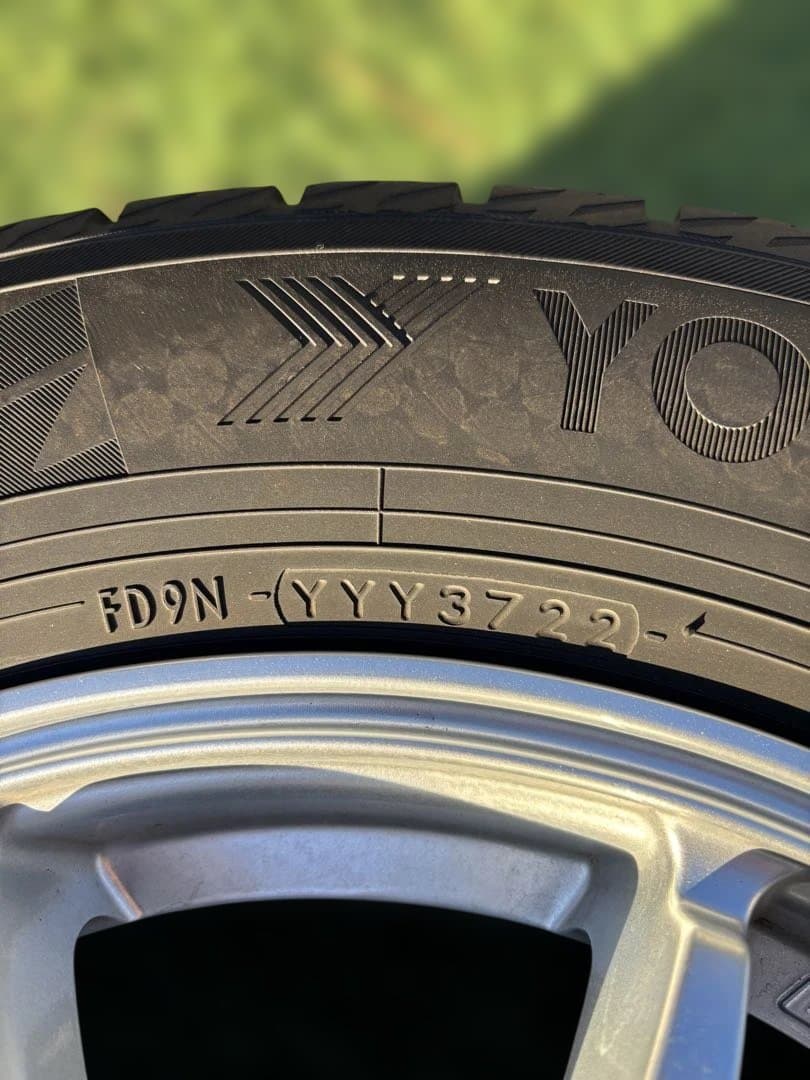 195/65R15 50プリウス スタッドレスアルミセット22年製