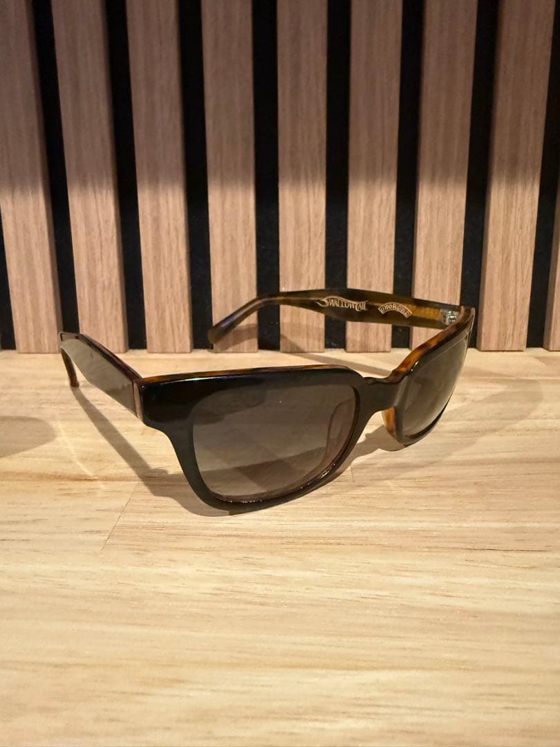 UNCROWD×SWALLOWTAILコラボ GLORIA