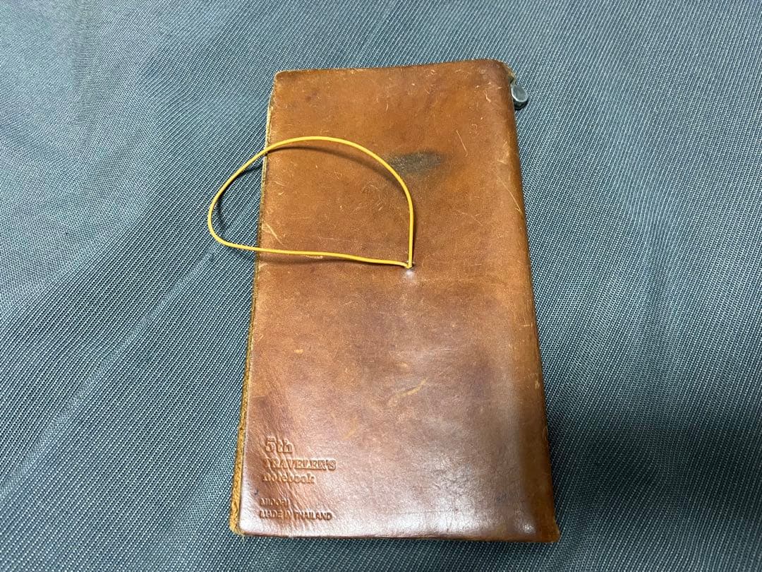 レア　トラベラーズノート　5周年　レギュラー　シール付き