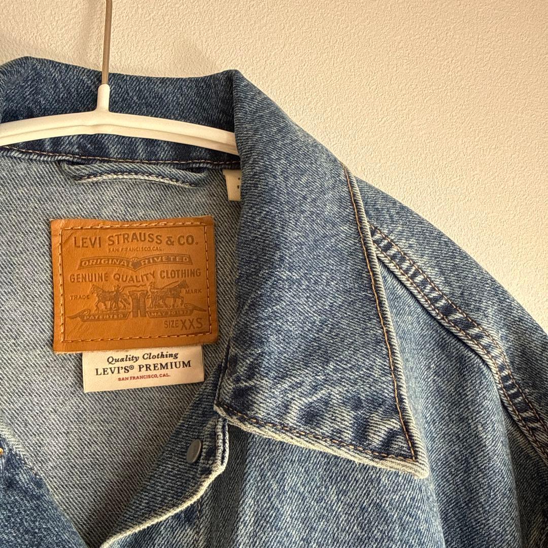 Levi’s/SLOBE別注 BALLOON SLEEVE TRACKER