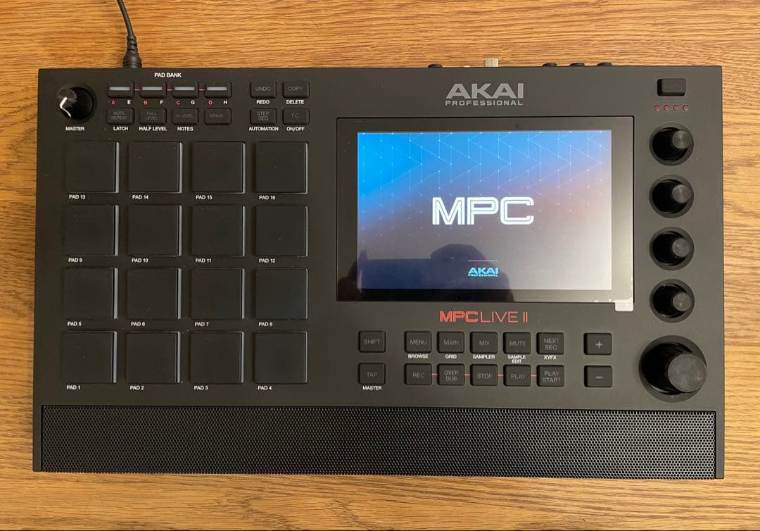 DJ機材 AKAI MPC LIVE 2