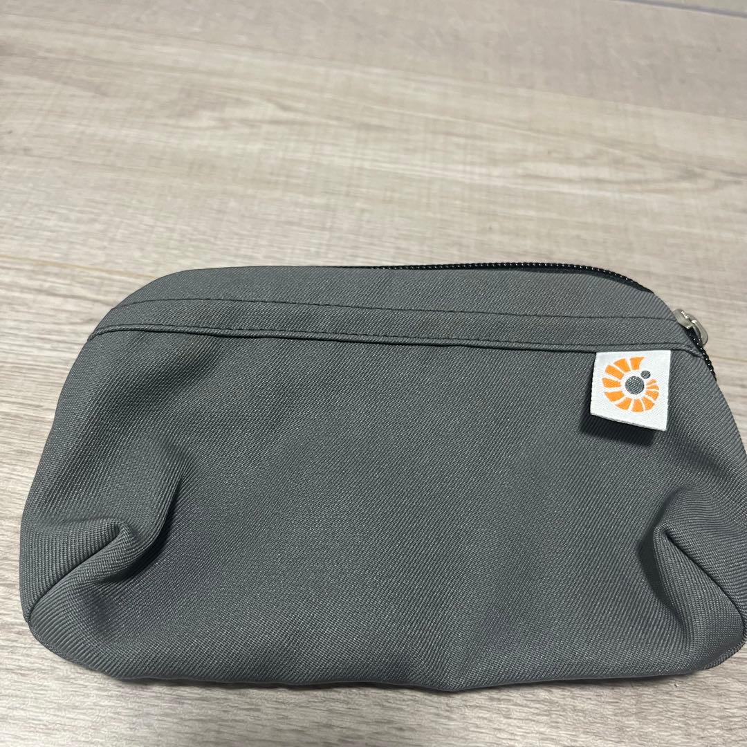 美品】エルゴベビー オムニブリーズ グラファイトグレーOMNI Breeze