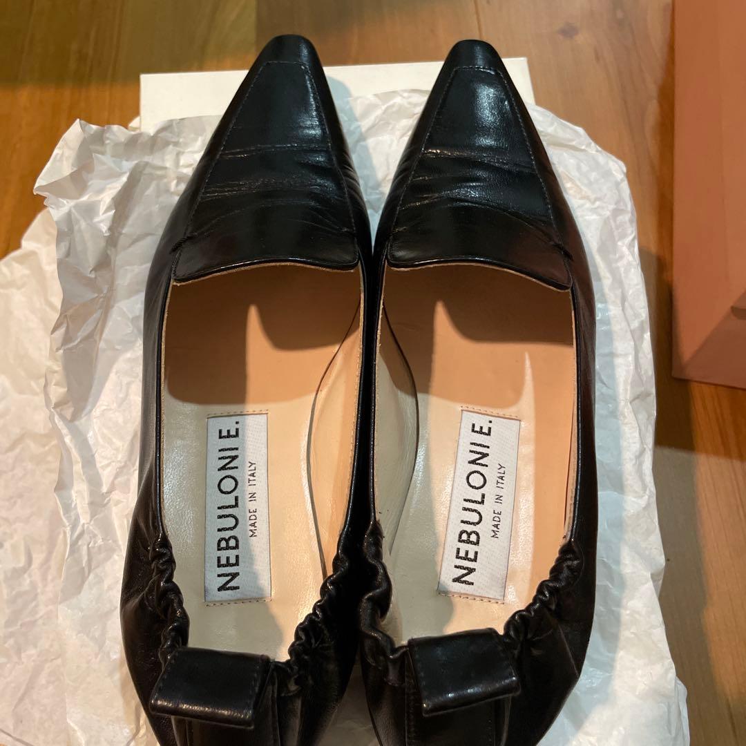 cocoNEBULONI E ブラック ポインテッドトゥ フラットシューズ