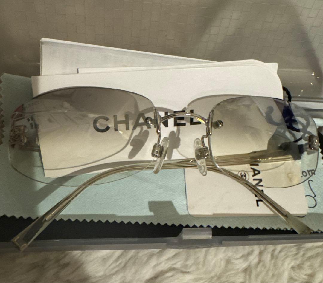 お値下げ　【正規品】CHANEL シャネルサングラス【保証書付き】