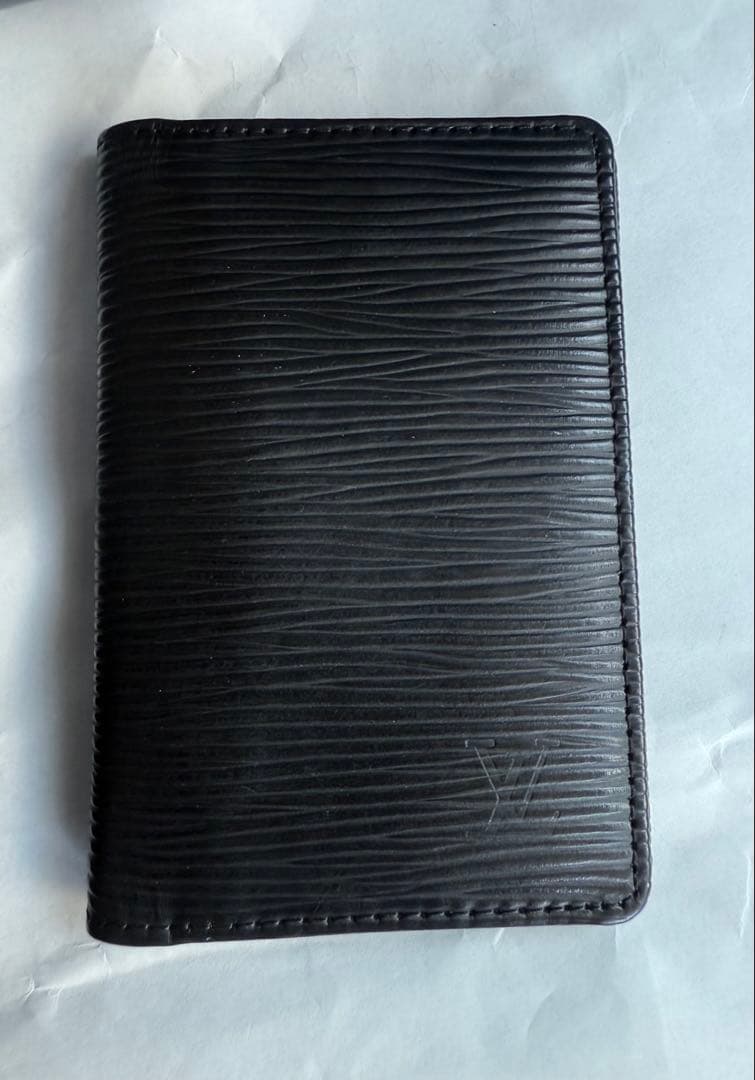 【未使用】ヴィトン　エピ　名刺入れ　Louis Vuitton