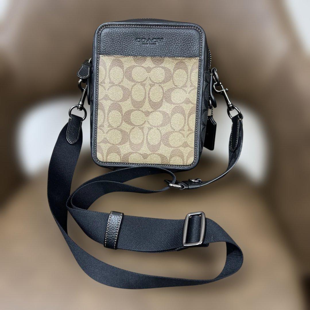 【美品】コーチ ショルダーバッグ ベージュ ブラック【COACH】