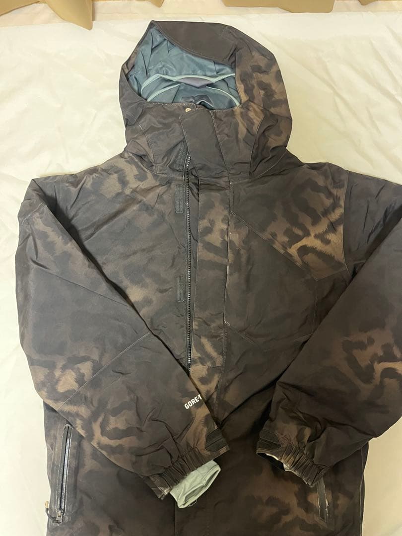 Volcom gore Tex ウェア Mサイズ