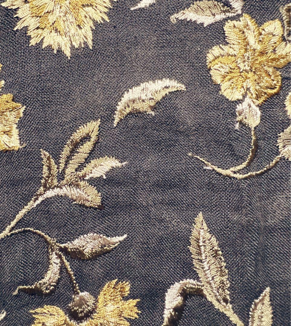 トップス ERIKO KATORI flower embroidery camisole