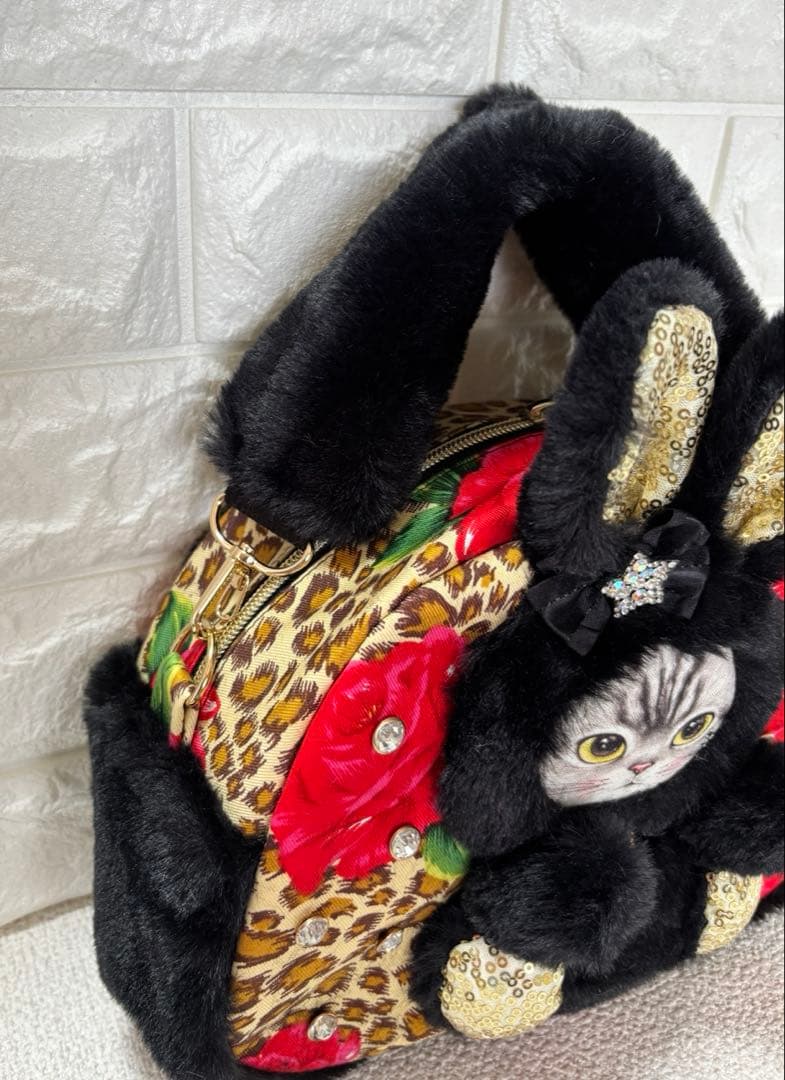 ゆ*ら様 コヤンイサムチョン　ハンドメイド　ファーショルダーバッグ　クロうさちゃ