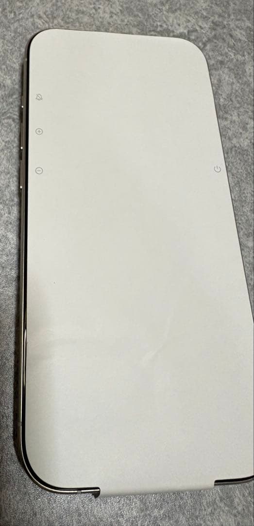 iPhone15Pro 256GB ホワイトチタニウム　超美品