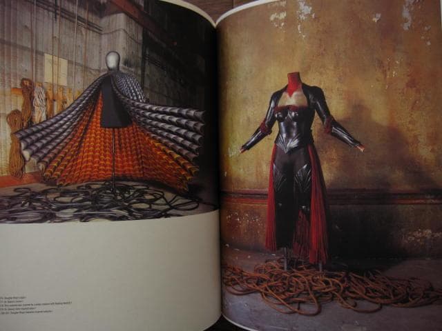 Eiko Ishioka　石岡瑛子